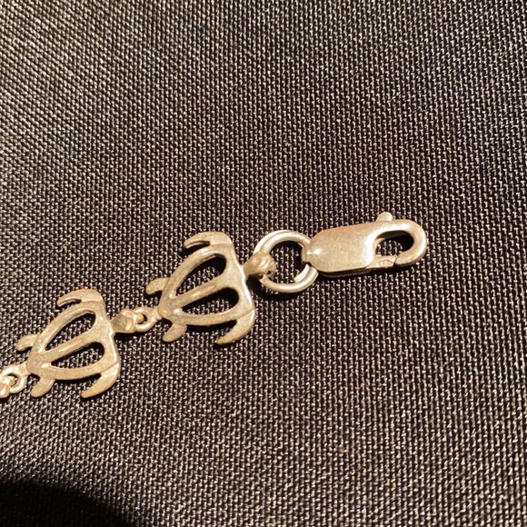 🌊925 Sterling Silver Honu/Sea Turtle Bracelet - Picture 5 of 6